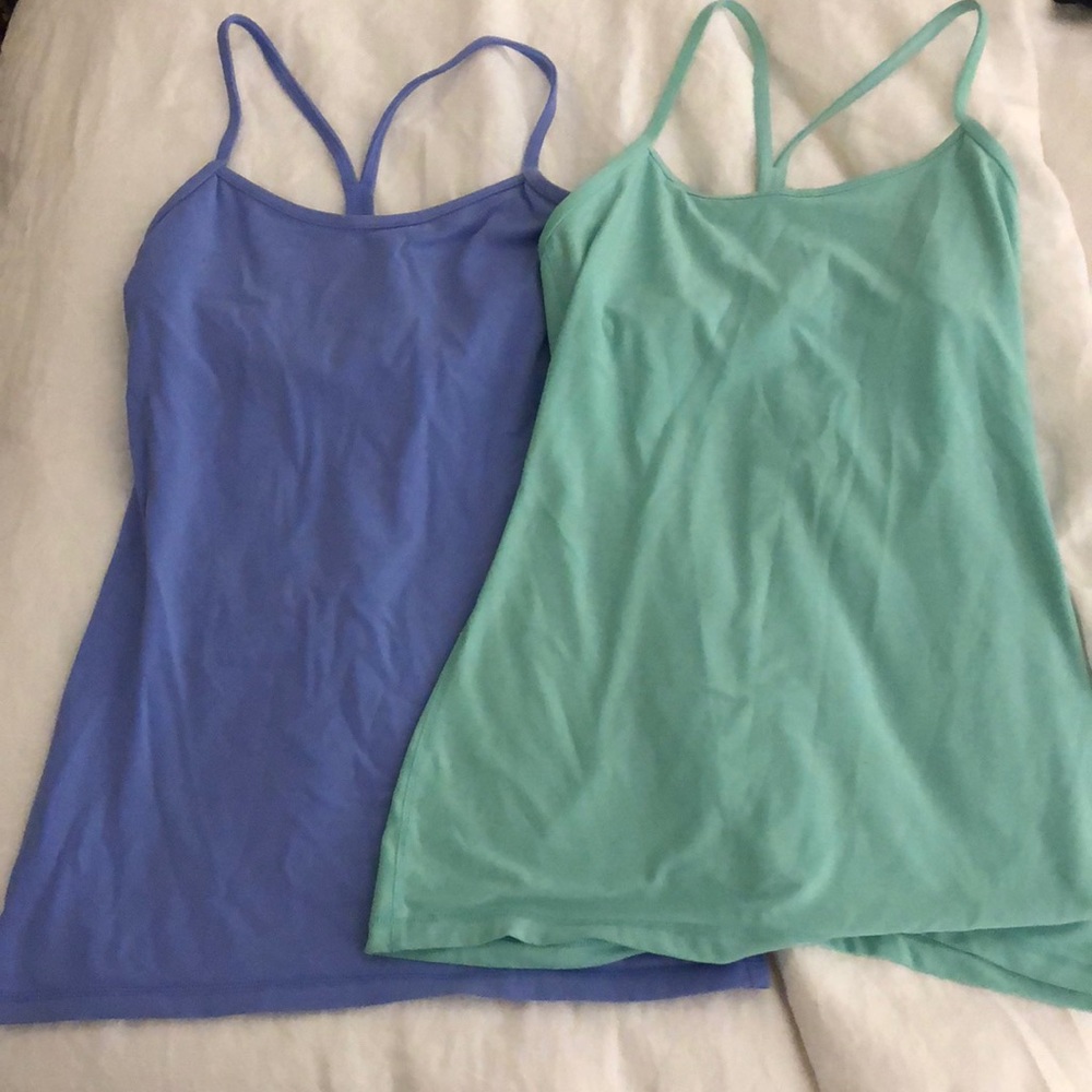 Lululemon yoga tops size 6 combo